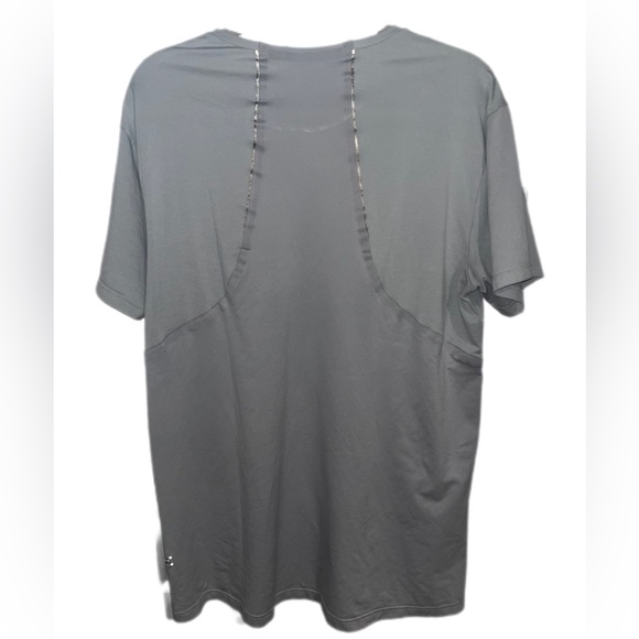 Lululemon Fast and Free tee - Picture 2 of 2